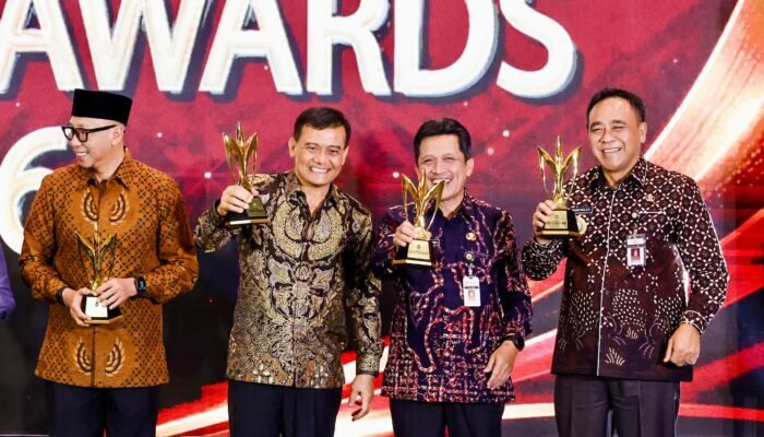 Kemiskinan Jateng Anjlok, Ahmad Luthfi Sabet Mandaya Award 2026
